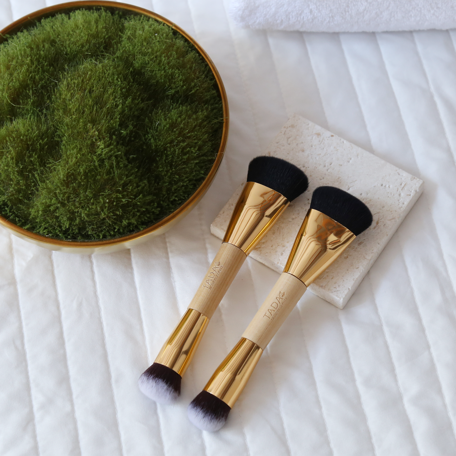 Dual-sided Makeup Brush