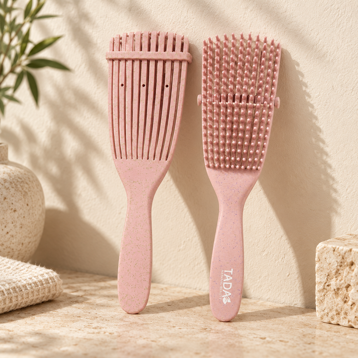 Flexible Detangling Brush Pink