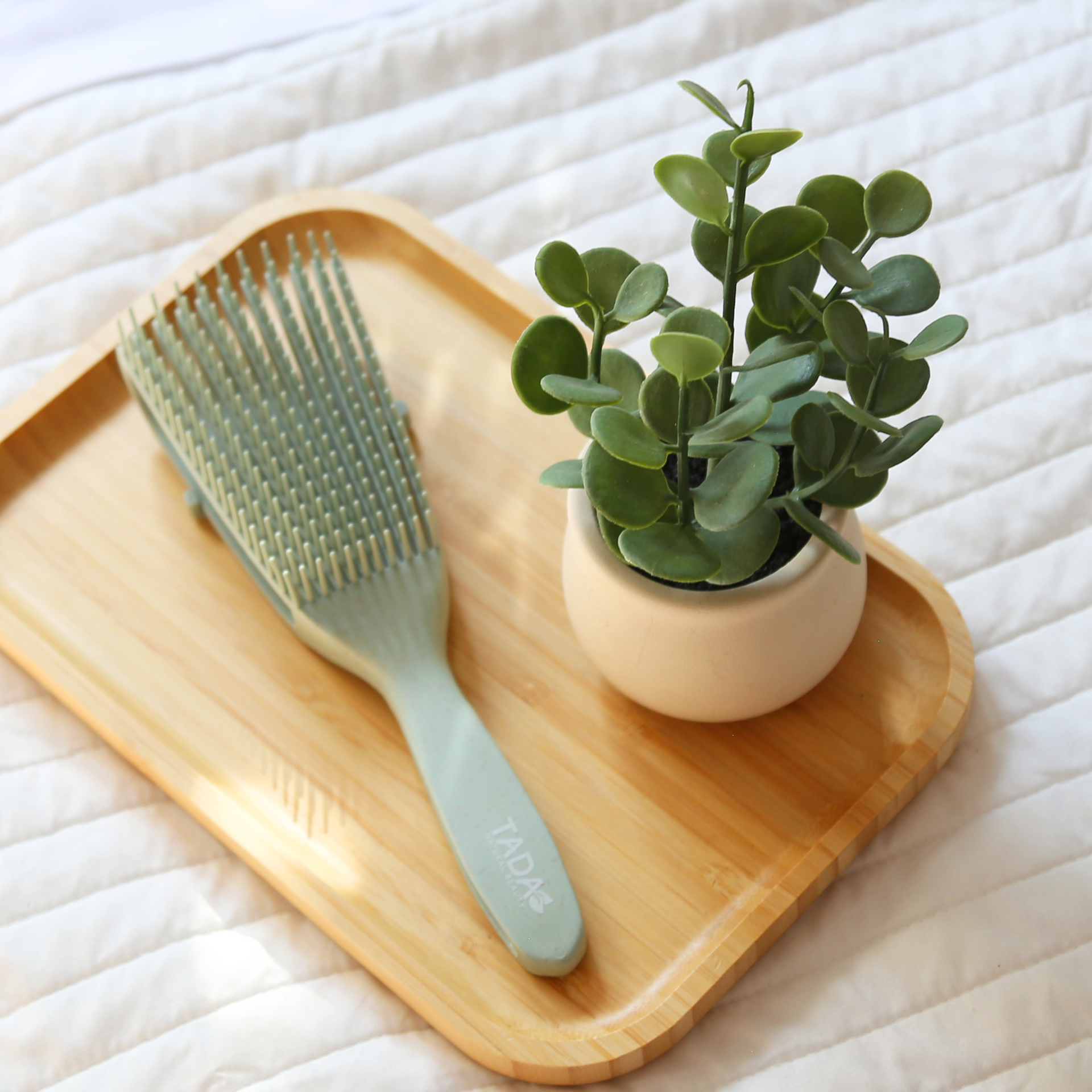 Flexible Detangling Brush Green