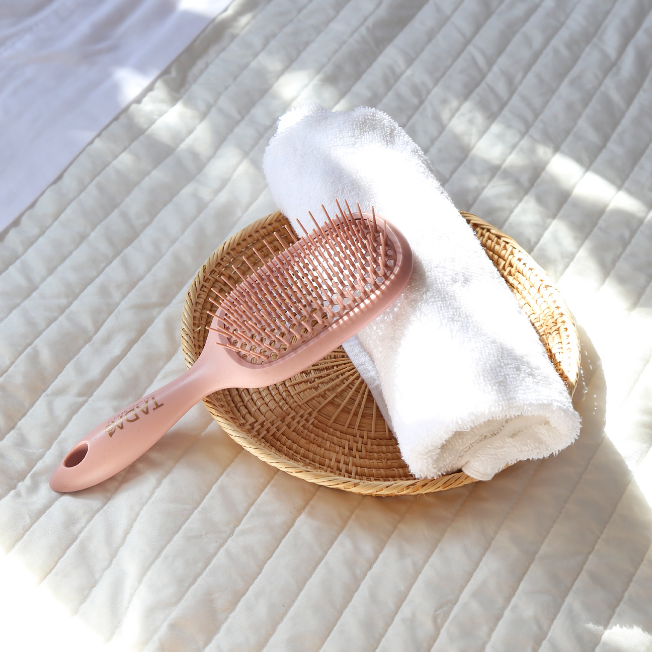 Biodegradable Vent Hair Brush Pink