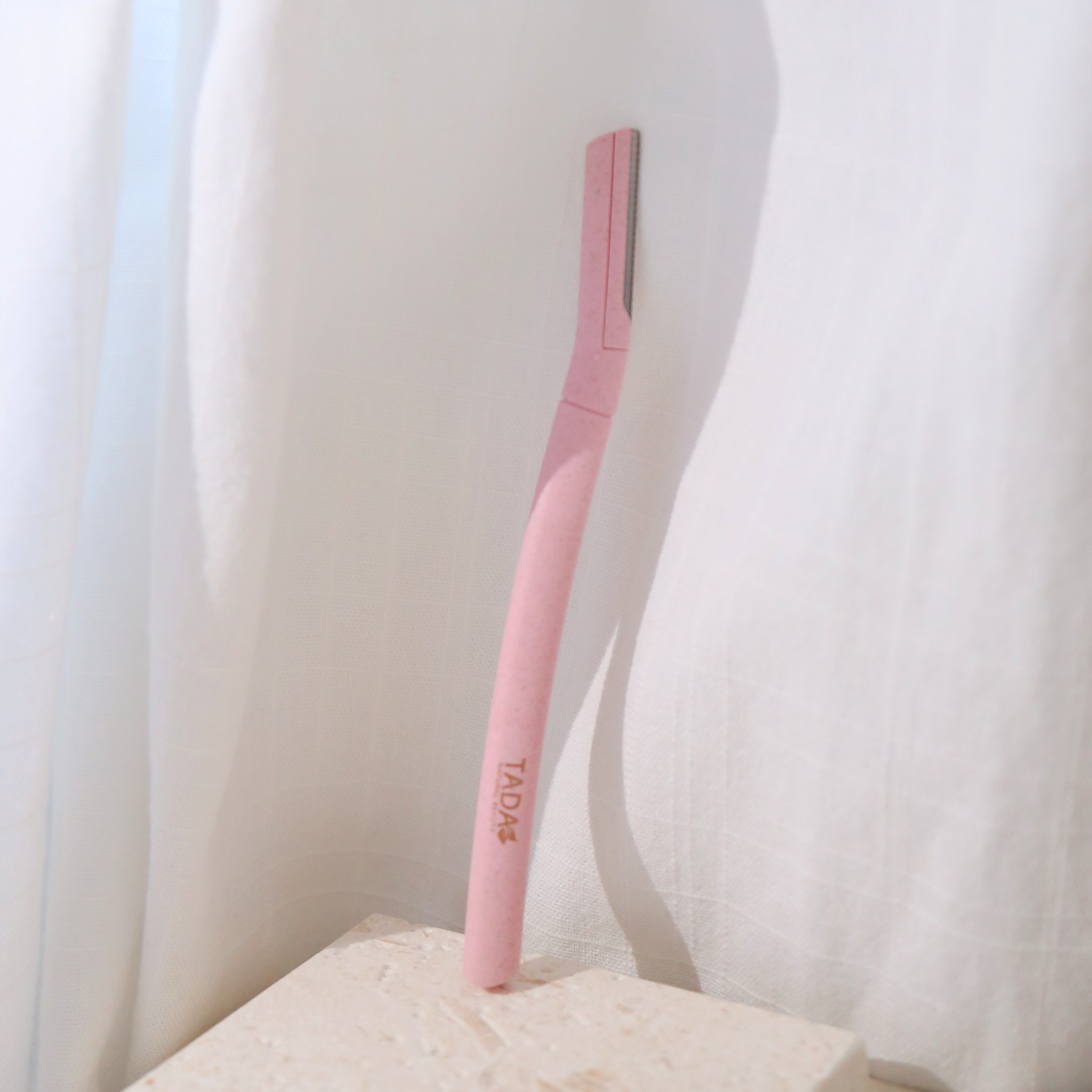 Biodegradable Eyebrow Razor Pink 12pk