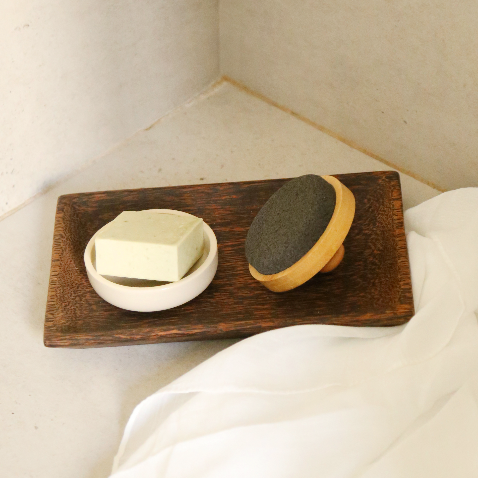 Wooden Handle Pumice Stone Black